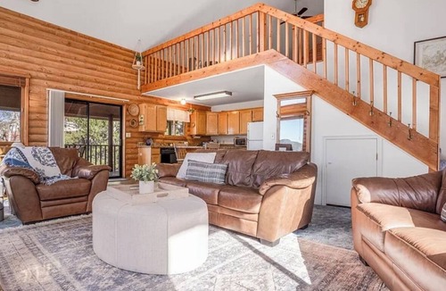Pine Valley Cabin | Cozy 3-bedroom cabin in perfect Pine Valley with AC