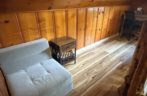 Sierra Tract Cabin | Cozy 3 bedroom cabin in the pines!