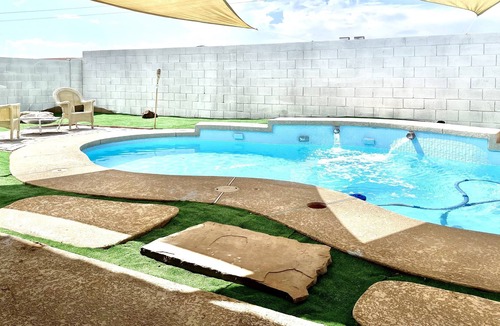 East Mesa House | Cozy 3 Br 2 Bath Mesa Home w/ Beautiful Pool and a Pool Table!