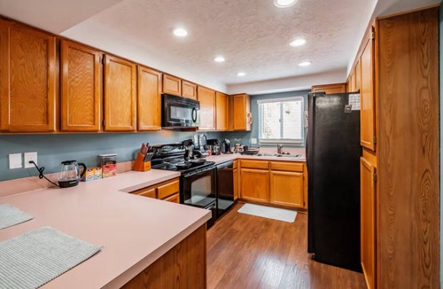 Sunnyslope House | Cozy 3BR/2BA home near Willamette Valley Vineyard!