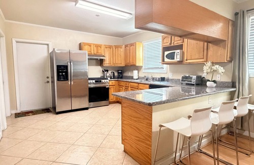 Central San Mateo House | Cozy 3BR Home in San Mateo, Minutes to SFO & Downtown