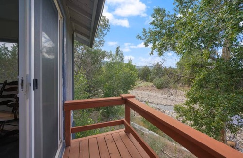 Beaver Cabin | Cozy 4-bedroom cabin in charming Beaver with AC