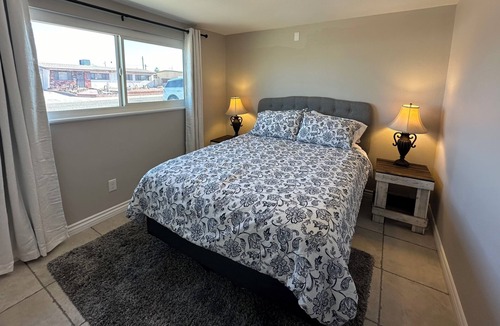 Needles House | Cozy 4-bedroom house with AC and large patio in enchanting Needles