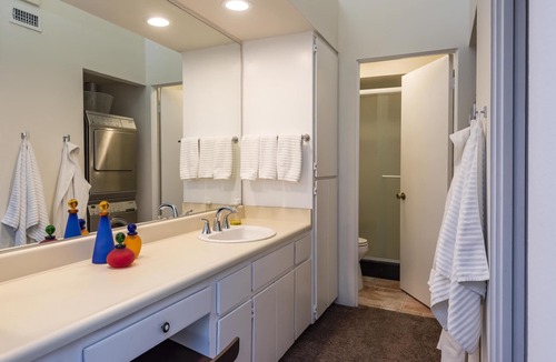 Canyon Corridor Condo | Cozy and Hip Condo in Awesome Palm Springs Neighborhood