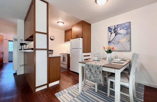Lafayette Apartment | Cozy and quiet 2B/1b in Downtown