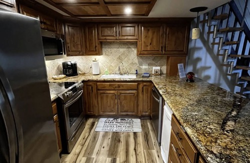 Zephyr Cove Ski Chalet | 🐻 Cozy Bear's Lair Tahoe Chalet Near Heavenly 🏂