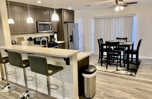 Holiday Shores House | Cozy Brand NEW Home Near the Colorado River!