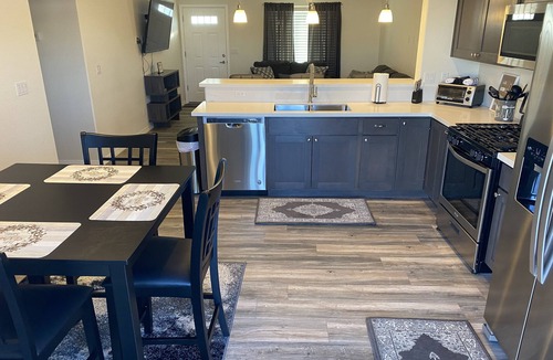 Holiday Shores House | Cozy Brand NEW Home Near the Colorado River!
