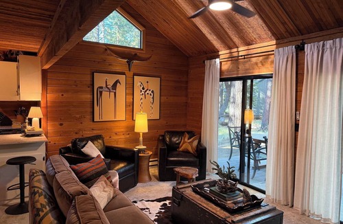 Black Butte Ranch Cabin | Cozy Cabin at Black Butte Ranch