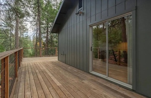 Arnold Cabin | Cozy Cabin in Arnold - Blue Lake Springs