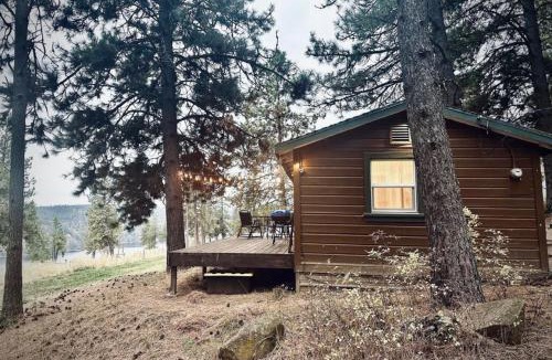 Coeur d'Alene House | Cozy Cabin with Coeur d'Alene Lake views