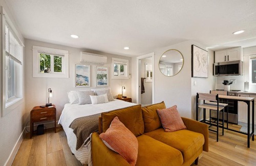 Central Oregon House | Cozy Casita - Minutes to Autzen & Downtown home