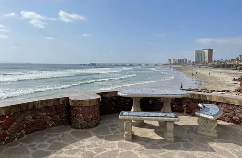 Rosarito Condo | Cozy condo 2 minutes from the beach at a tennis resort gated community