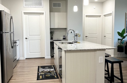 Tuscano Apartment | Cozy Condo