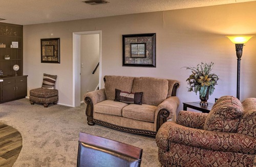 Bullhead City Apartment | Cozy Couple’s Casita: 2 Miles to Colorado River!