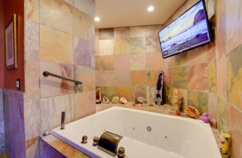 Longfellow Apartment | Cozy Emeryville Studio, Near Beaches & Parks!