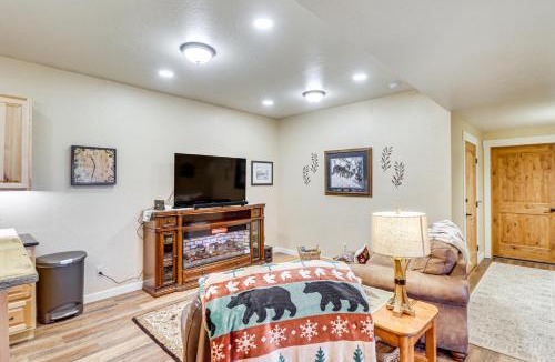 Eureka House | Cozy Eureka Getaway - Hike, Bike, Hunt & Fish!