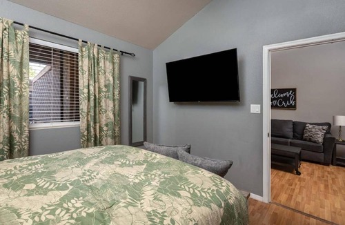 Gilbert House | Cozy Gilbert Condo Walking Distance to Downtown !