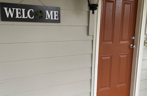 Springfield House | Cozy home close to historic Washburne District, Hospital, Autzen Stadium!