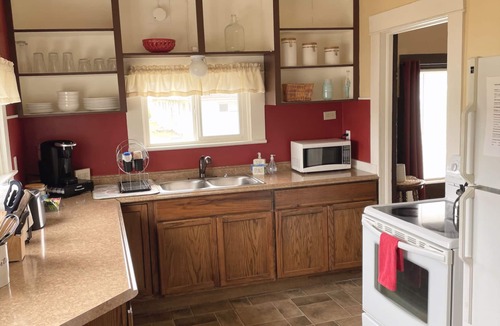 Crescent City Cottage | Cozy home to relax in after a fun day enjoying the area's many attractions