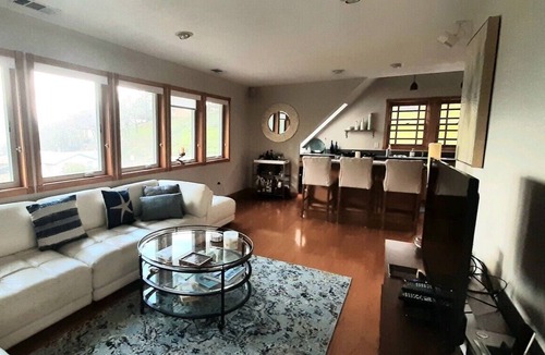 Berryessa Highlands House | Cozy Home with Pool - 5 minutes from Lake Berreyssa