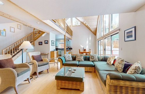 Upper Kingsbury House | Cozy home with spacious deck, open floor plan, fireplace, nearby activities