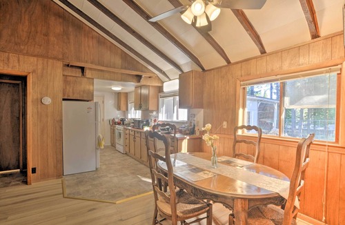 Klamath Falls House | Cozy Klamath Falls Home Near Fishing & Parks!