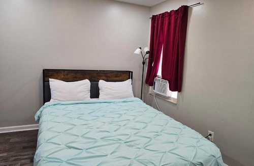 Silverton Apartment | Cozy-One