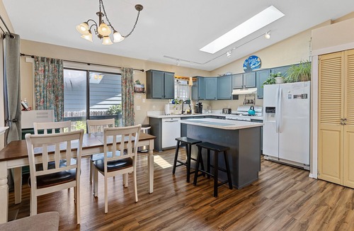 Mountainaire House | Cozy Pines Retreat: Fenced Yard, Fireplace & Dogs Stay FREE!