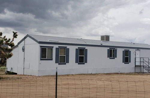 Meadview House | Cozy Private Boat House Near Grand Canyon West and Lake Mead on one fenced acre!