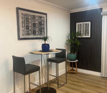 Buena Park House | Cozy Room in Buena Park