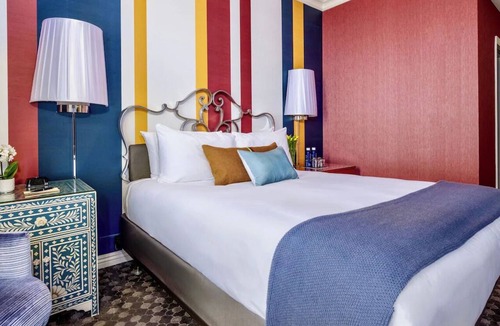 Theater District Hotel | Cozy Room in SF Downtown near Union Square – Modern Amenities & Italian Cuisine