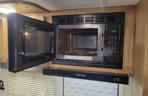 Nipomo House | Cozy RV with WiFi, AC and view in charming Nipomo
