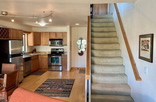 Old Town Chinatown Condo | Cozy, spacious, safe 2 bed, 2 bath, condo with 2 covered deeded parking spaces.