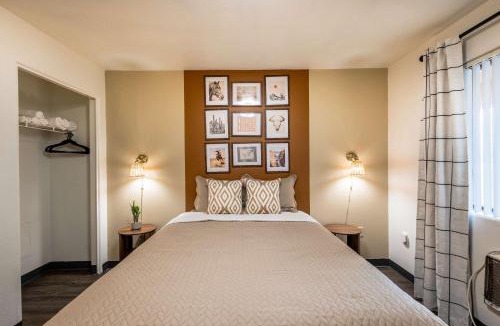 Tolleson Apartment | Cozy Studio Retreat in Tolleson for 2 Guests