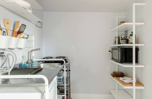 East End Apartment | Cozy Studio with Separate Entrance Steps From Downtown