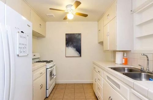Roosevelt House | Cozy & Stylish 2BD/1BTH - Great for Long-term Stay