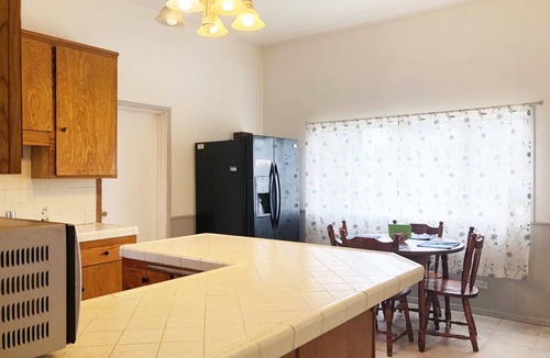 Mount Wilson House | Cozy Suite near City of hope. Free Parking