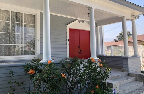 Mount Wilson House | Cozy Suite near City of hope. Free Parking