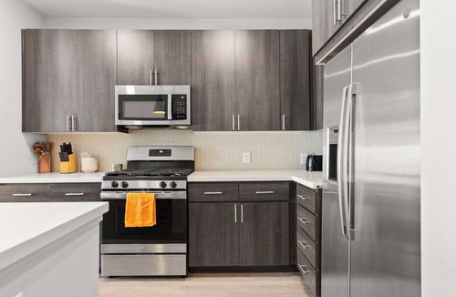 Roosevelt Apartment | Cozysuites PHX RORO Gym, Pool, Pets, Parking! #12