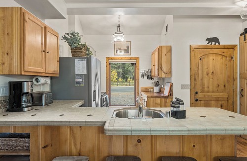 Kings Beach Cabin | Creekside Den - Hot Tub, Walk to Kings Beach
