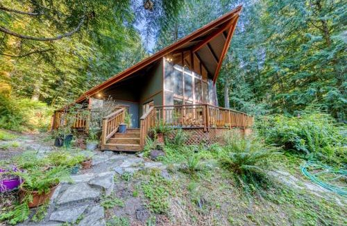 Rhododendron House | Creekside home with hot tub deck & great woodland views