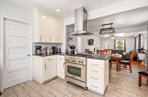 Paso Robles Cottage | Culinary Cottage - Pet friendly, king bed wlk2DT
