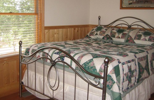 Wishon Cabin | Custom Home with Spectacular Mountain Views and Separate Cabin on property