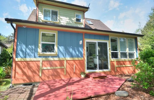 Yachats Cottage | Cute Cottage at the Coast.