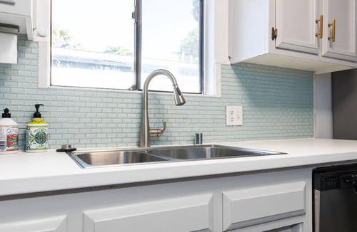 Cayucos House | Cute & Cozy Cayucos Bungalow Near Beach and Downtown