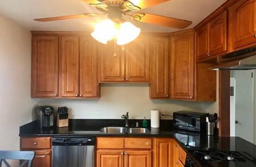 Mountain View House | Cute, cozy remodeled duplex in a great neighborhood, perfect bay area location!