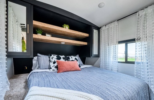 Cottonwood House | Dairy-Airbnb