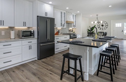 Lantern District House | Dana Point Gem in Lantern District - Walk to beach