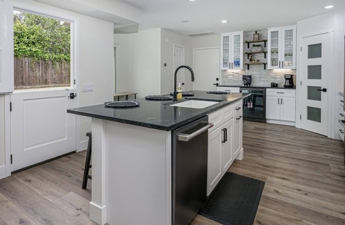 Lantern District House | Dana Point Gem in Lantern District - Walk to beach